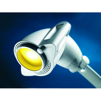 Lampa do naświetlań Bioptron PRO 1 na statywie stołowym