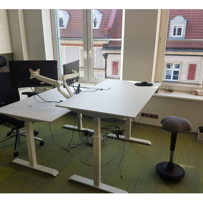 Ergonomiczny stołek balansujący